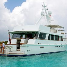 Serenity Yacht 