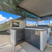 Seaduction Yacht 