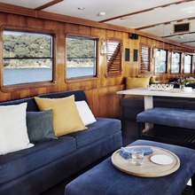 The Boat Yacht 