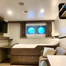 REV Ocean Yacht 