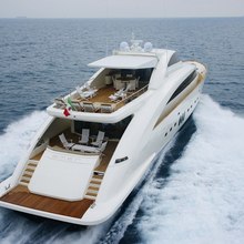 Freedom 717 Yacht 