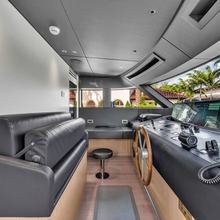 Pearl Yacht 