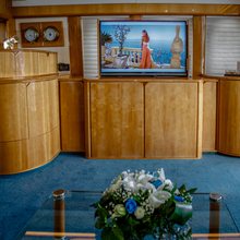 Godspeed Yacht 