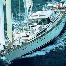 Demoiselles Yacht 