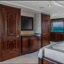 Avalon Yacht 