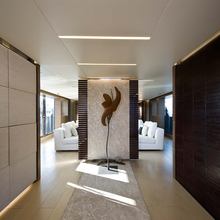 Bliss Easy Yacht Hallway