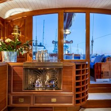 Weatherbird Yacht 
