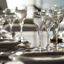 Elegant 007 Yacht Detail