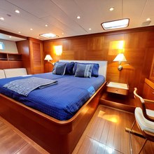 Ocho Yacht 
