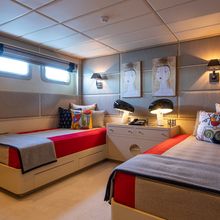 Victory Yacht 