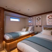 Onyx Yacht 