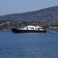 Dali Yacht 