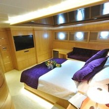 Brothers Yacht 
