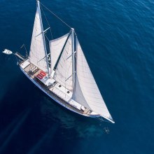 White Pearl Yacht