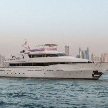 Goldfinger 007 Yacht 