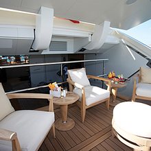 Dragonfly Yacht Exterior Seating