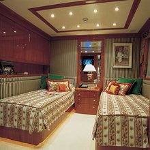 Lady Ann Magee Yacht Twin Stateroom