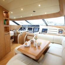 Yakos Yacht 