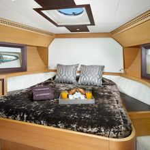 Legendary Yacht 