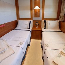 Cosmos Luna Yacht Twin Stateroom