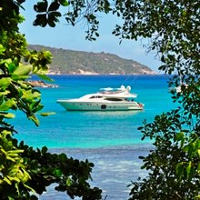 Sea Stream Yacht 