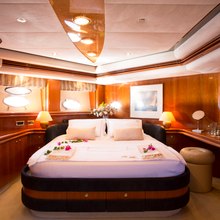 Felicity Yacht 