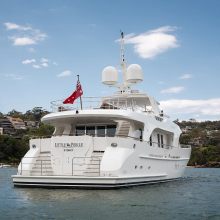 Amcojo Yacht 