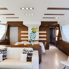 Infinitas Yacht 