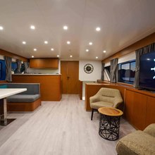 Neo Yacht 