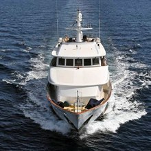 V. Bahria Yacht Running Shot - Bow