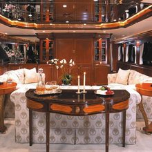 Grandeur Yacht Salon - View