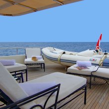 Vintage Yacht 