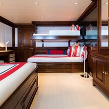 FOS Yacht