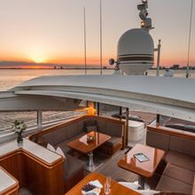 Ecj Luxe Yacht 