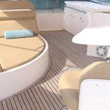 Kitty Kat Yacht 