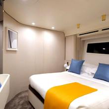 Family Ties Yacht 