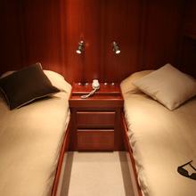 Eden Erina Yacht 