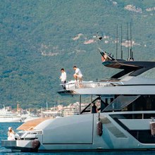 X Seven Yacht 