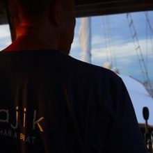 Majik Yacht 