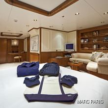 Seawolf Yacht Stateroom - Lounge