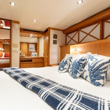 Break Away Yacht 