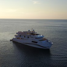 Gaia Love Yacht 