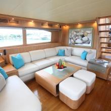 Yakos Yacht 