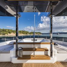 Kitsune Yacht 