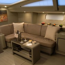 Crackerjack V Yacht 