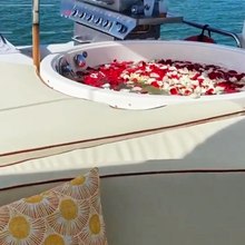 YCM 105 Yacht 