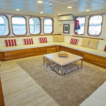 Tip Top IV Yacht 