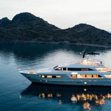 Therapy Yacht 