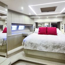 RAOUL W Yacht 