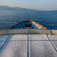 Jura II Yacht 